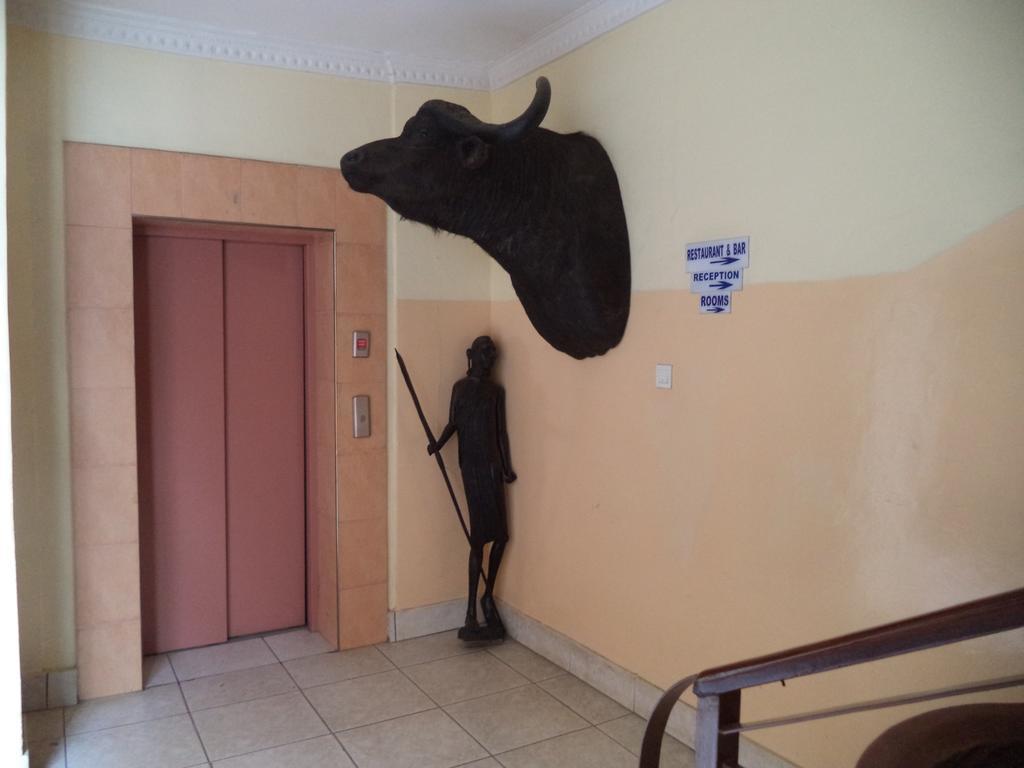 Arusha Tourist Inn Hotel מראה חיצוני תמונה